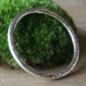 Silver round hammered bangle-chunky, hallmarked 6mm