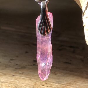 Quartz Point, Rose Pink with clasp and 45cm silver chain.